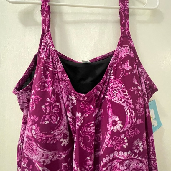 Bal Harbour Swim Top Plus Size 24W-26W - Picture 9 of 12